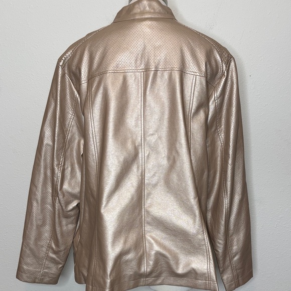 CJ Banks size 2X Women's Metallic rose gold faux Leather Jacket - Picture 6 of 8